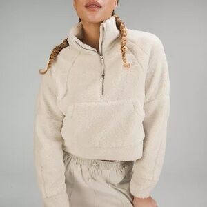 Lululemon Sherpa Scuba Oversized Half Zip Hoodie in the color Bone size M/L